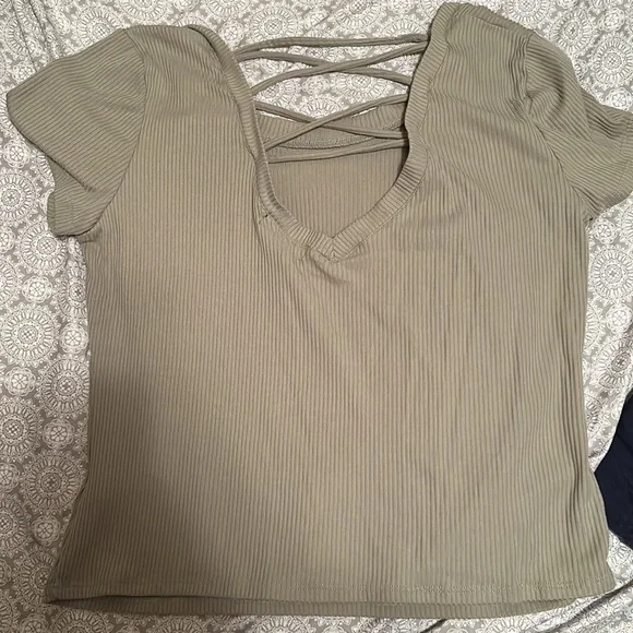 String back - Picture 2 of 2